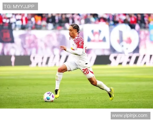 全球足球巨星同场竞技精彩集锦展现无与伦比的球技与激情